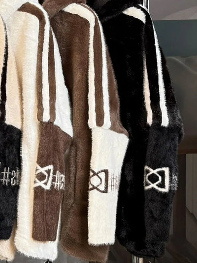 Valeria™ – Elegancka Futrzana Kurtka z Kapturem